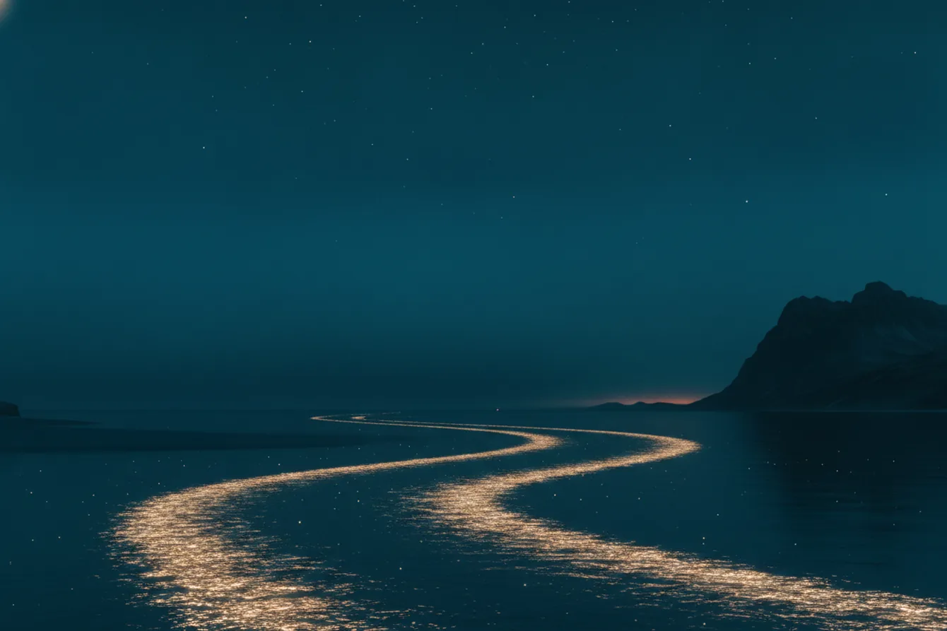 El encuentro de agua y agua en una escena nocturna